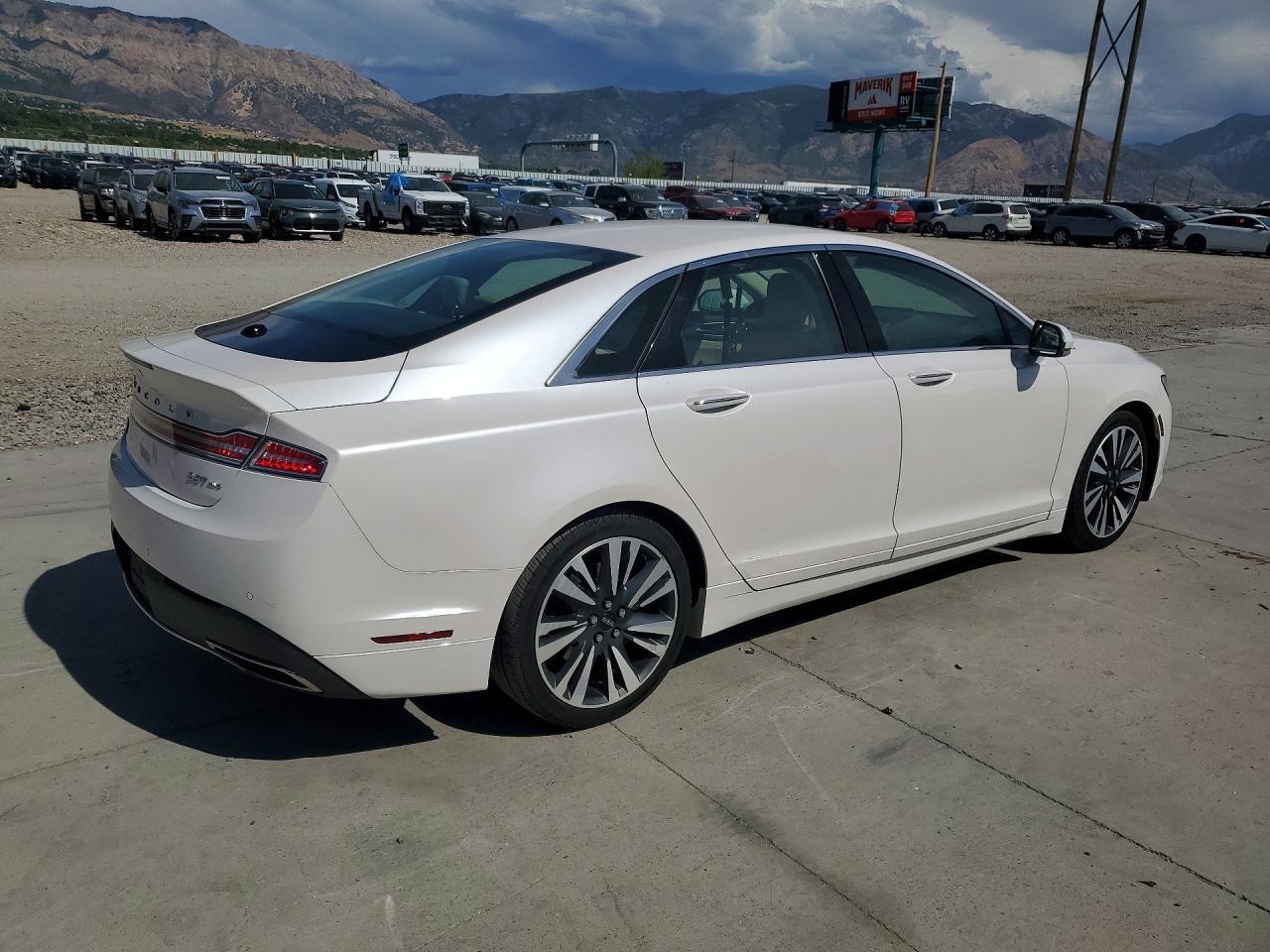 2017 Lincoln Mkz Reserve - Фото 3