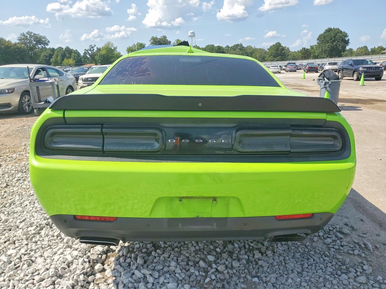 2015 Dodge Challenger Sxt Plus - Image 6