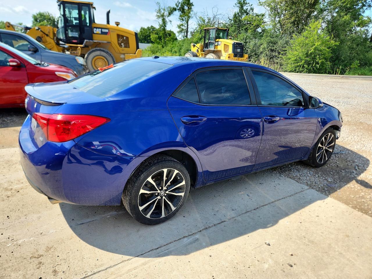 2017 Toyota Corolla L - Фото 3