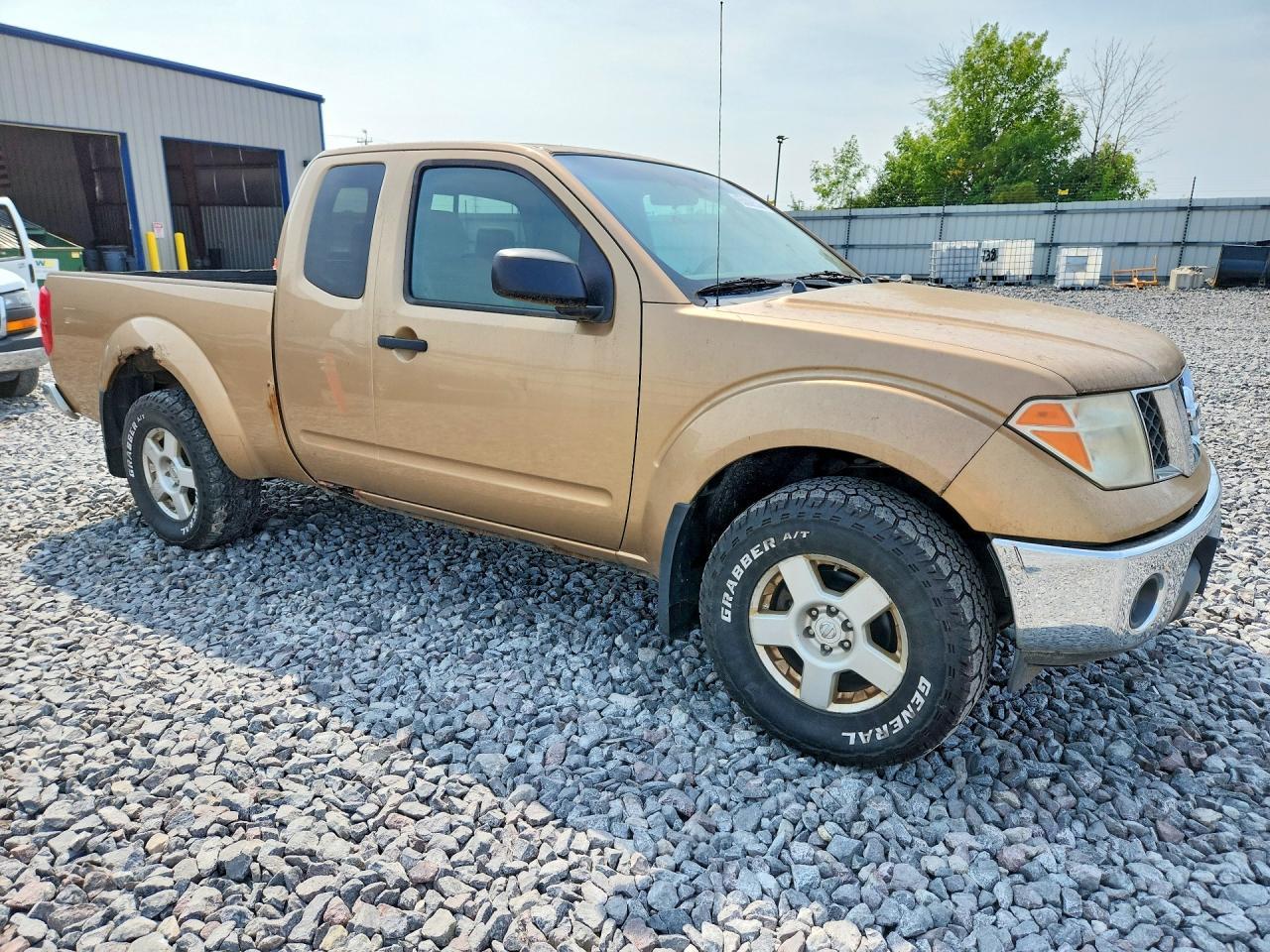 2005 Nissan Frontier Se - Фото 4