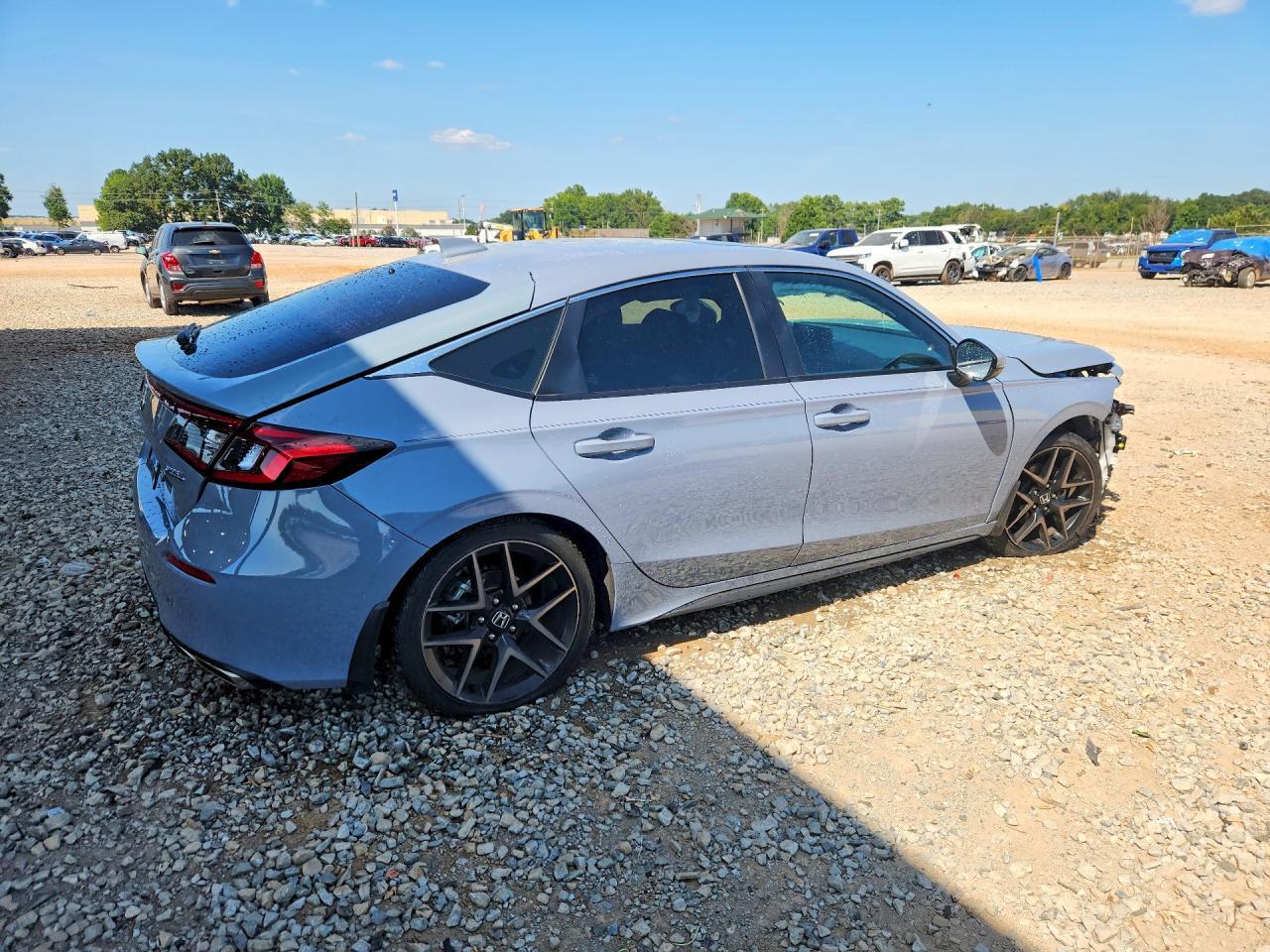 2024 Honda Civic Sport Touring - Image 3