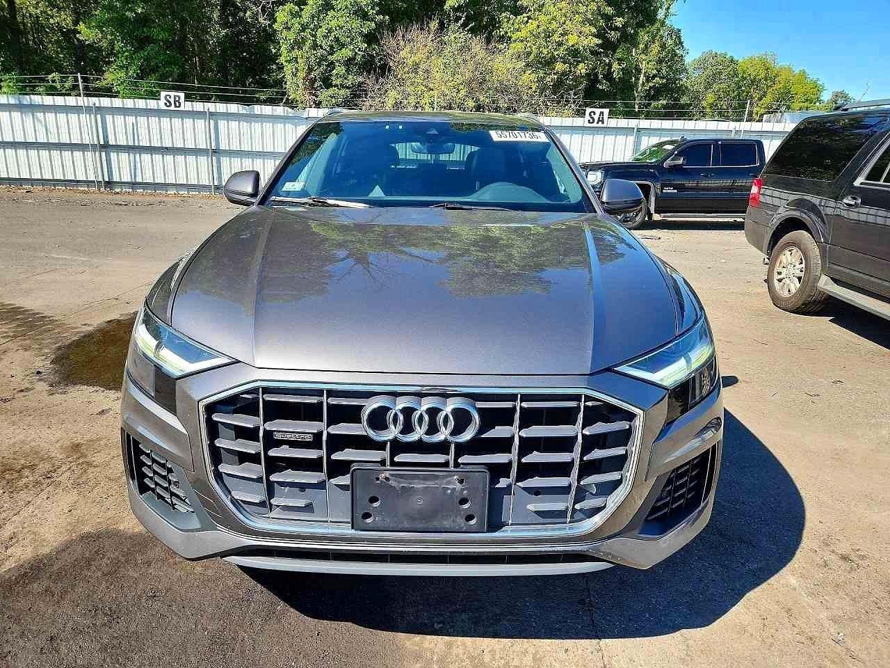 2019 Audi Q8 Premium - Фото 5