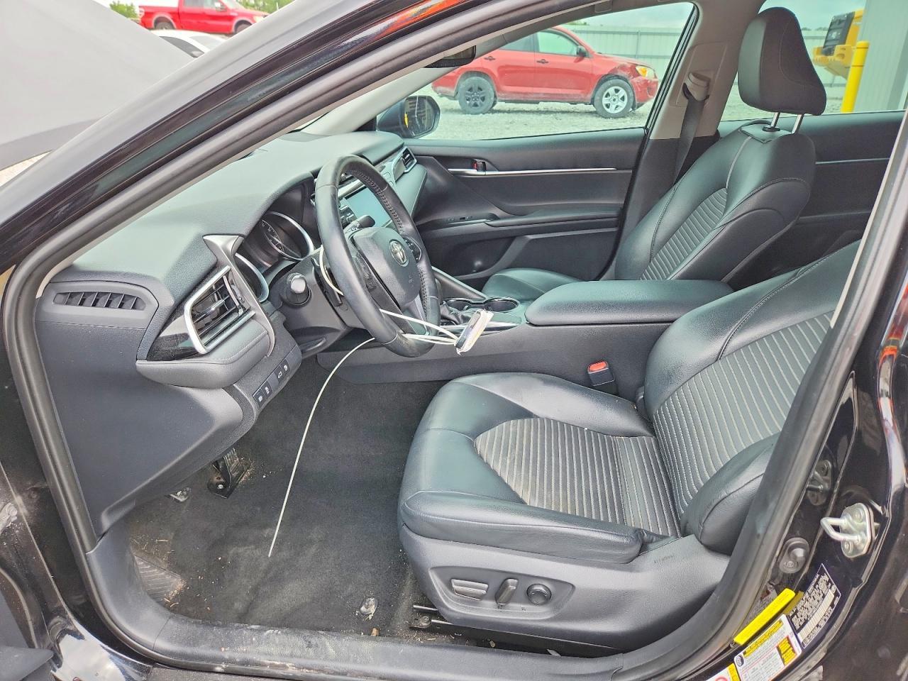 2018 Toyota Camry Se - Image 7
