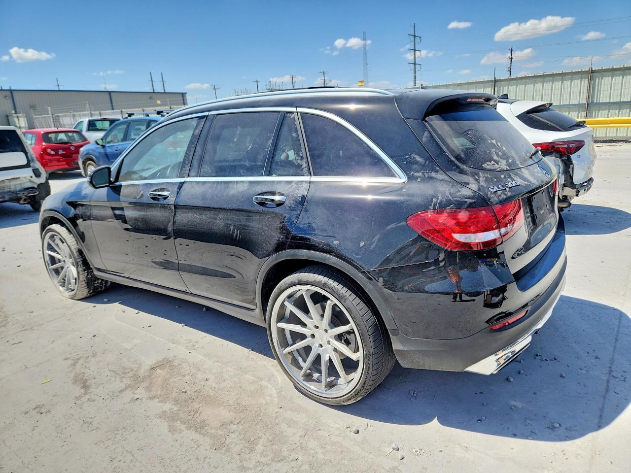 2019 Mercedes-Benz Glc 300 - Фото 2