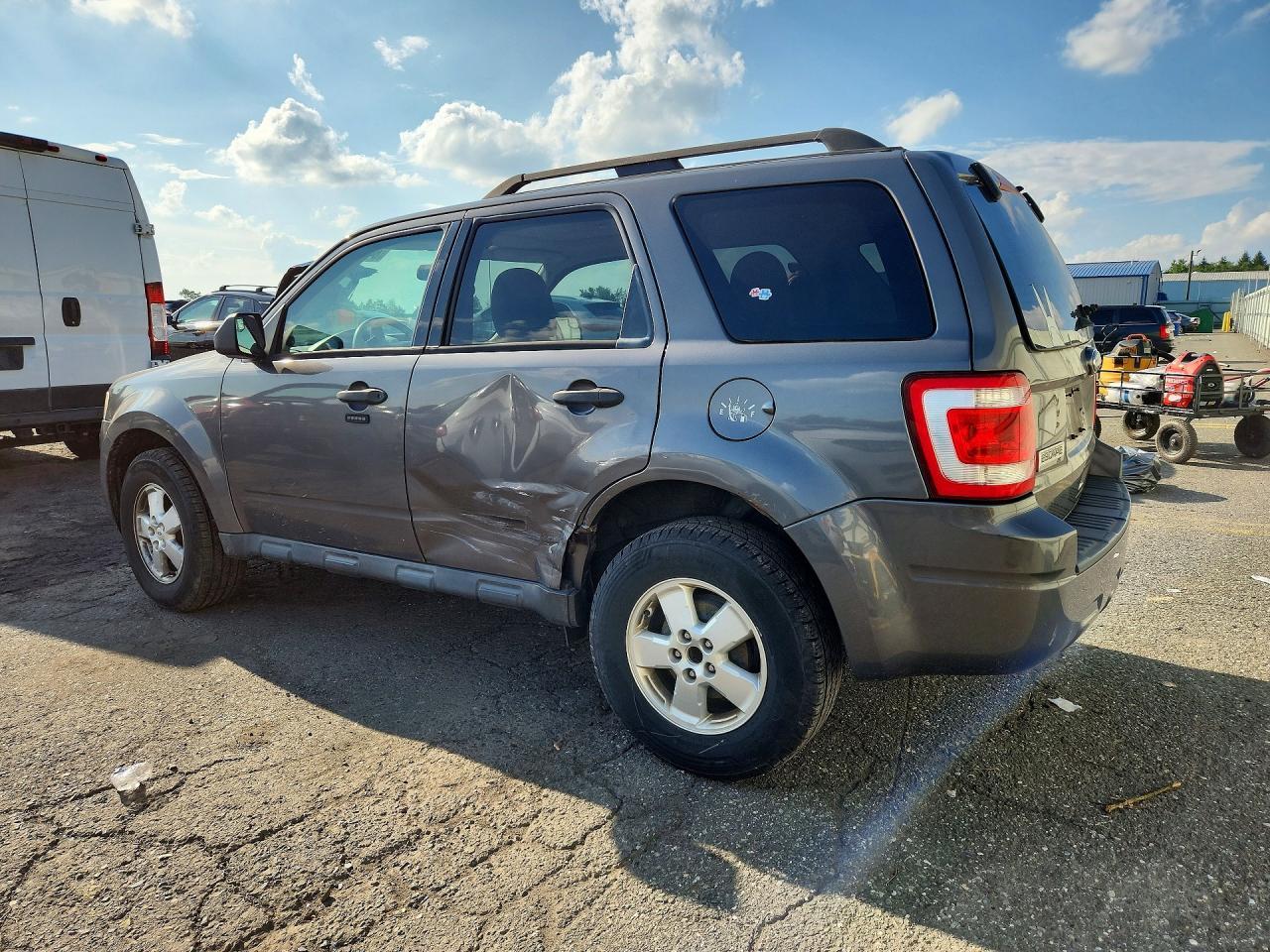 2012 Ford Escape Xlt - Фото 2