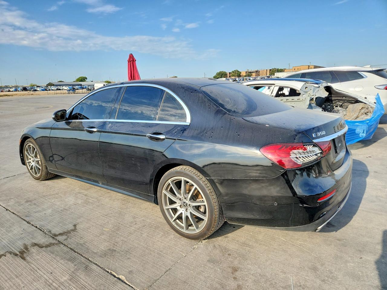 2022 Mercedes-Benz E 350 - Image 2