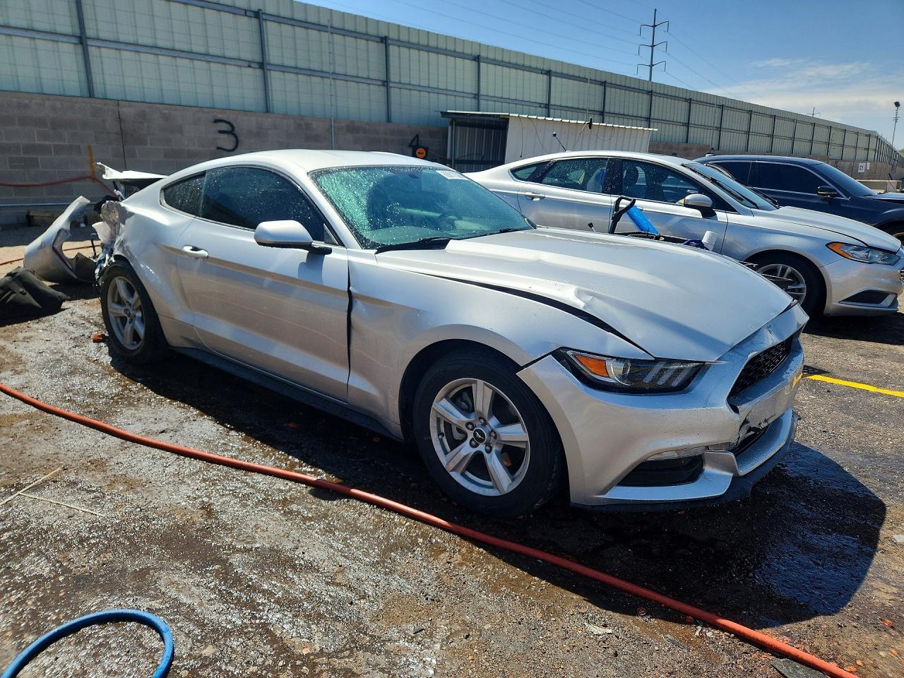 2016 Ford Mustang - Фото 4