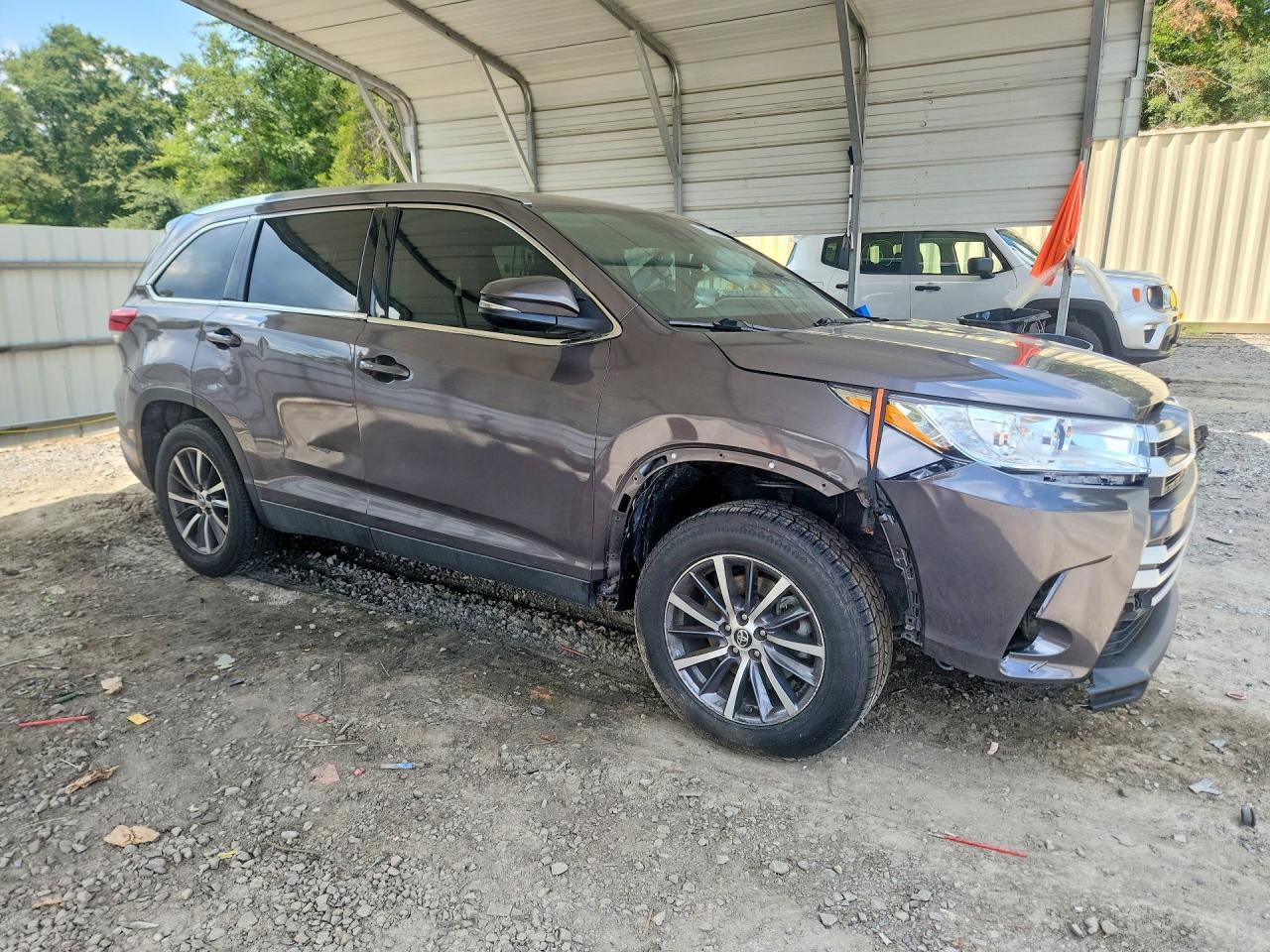 2019 Toyota Highlander Xle - Фото 4