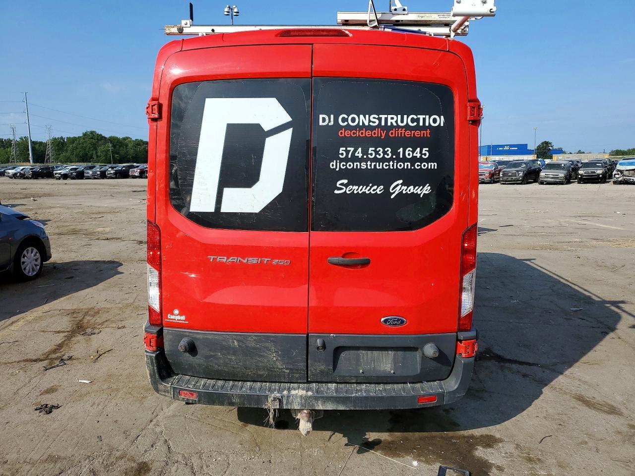 2017 Ford Transit T-250 - Фото 6