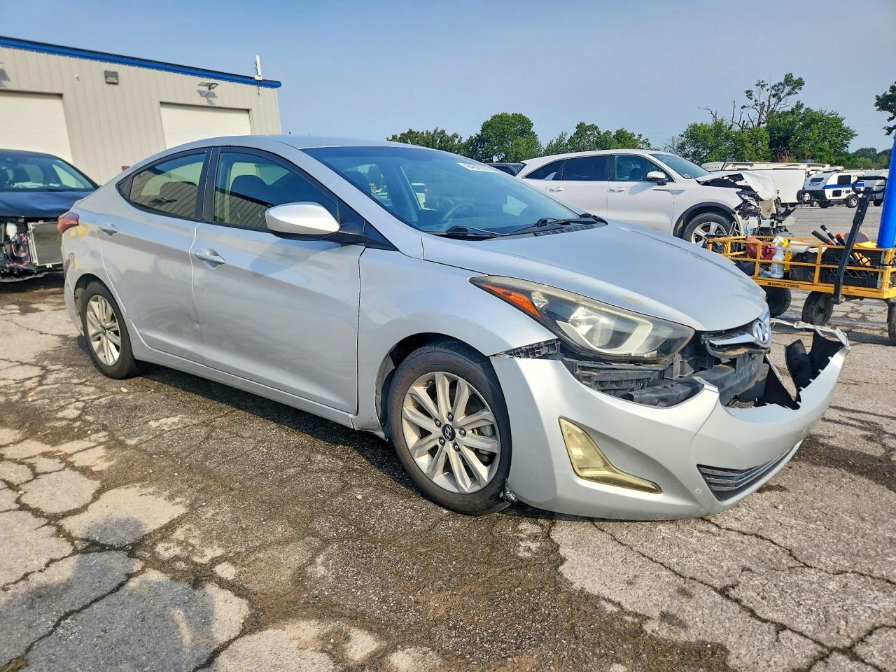 2014 Hyundai Elantra Se - Фото 4