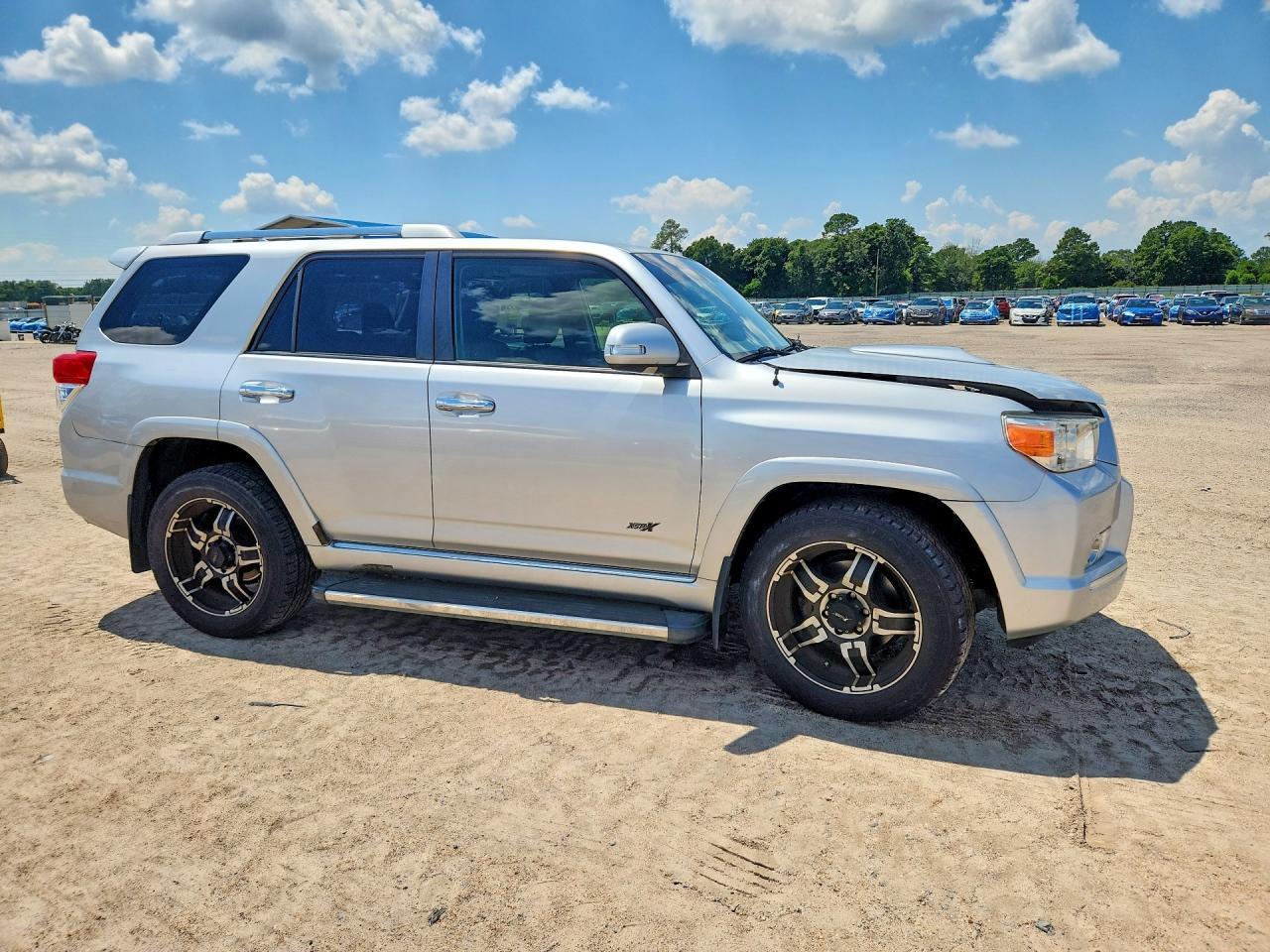 2013 Toyota 4Runner Sr5 - Image 4