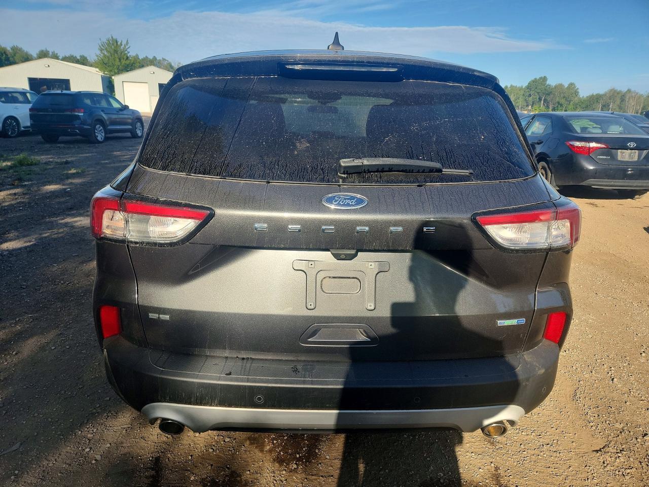 2020 Ford Escape Se - Фото 6