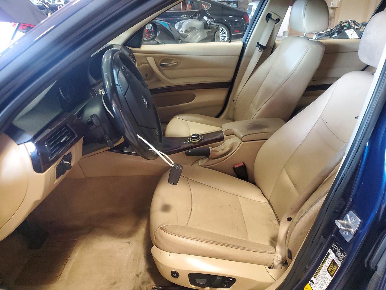 2011 BMW 328 Xi Sulev - Image 7
