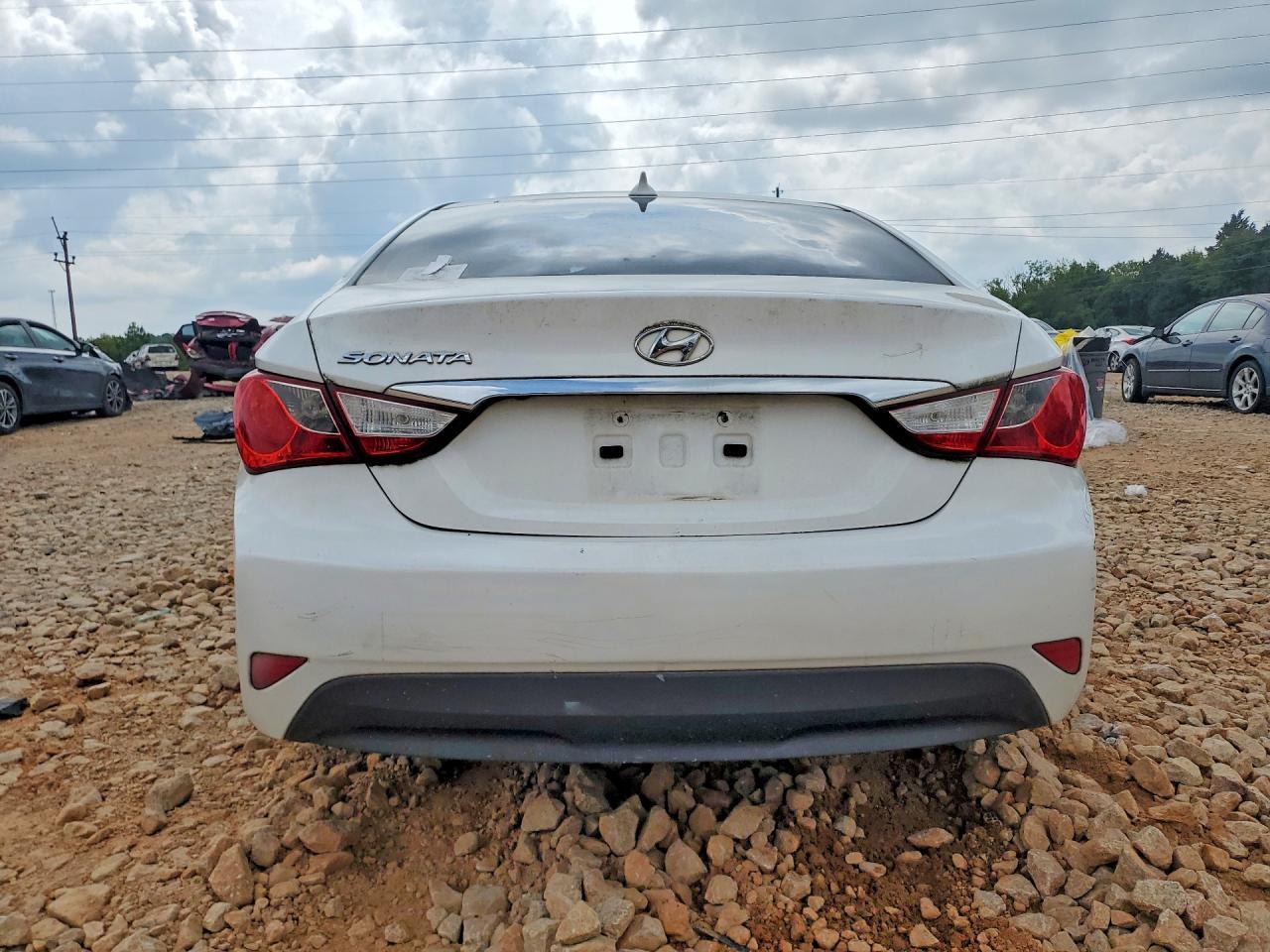 2014 Hyundai Sonata Gls - Image 6