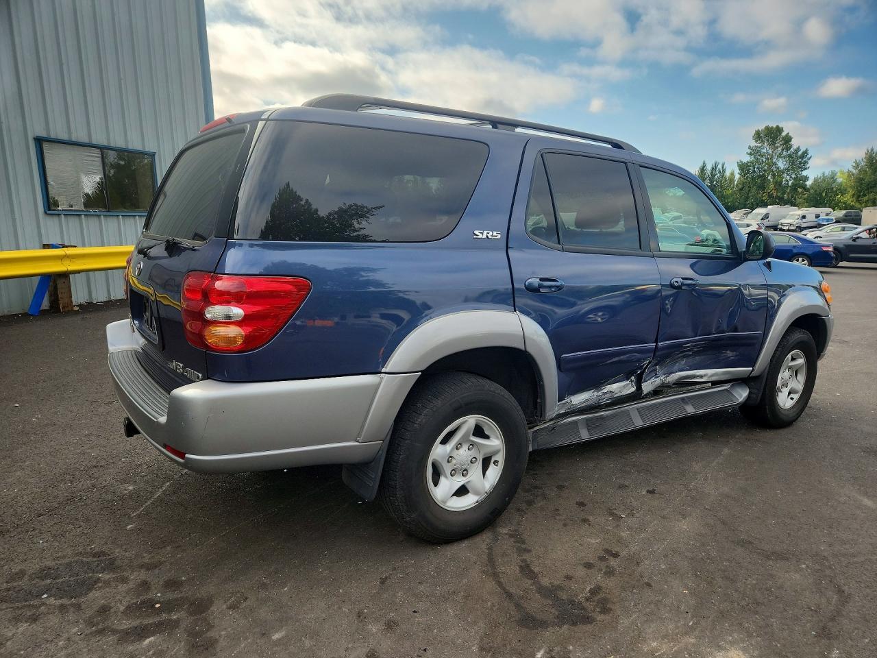 2002 Toyota Sequoia Sr5 - Фото 3