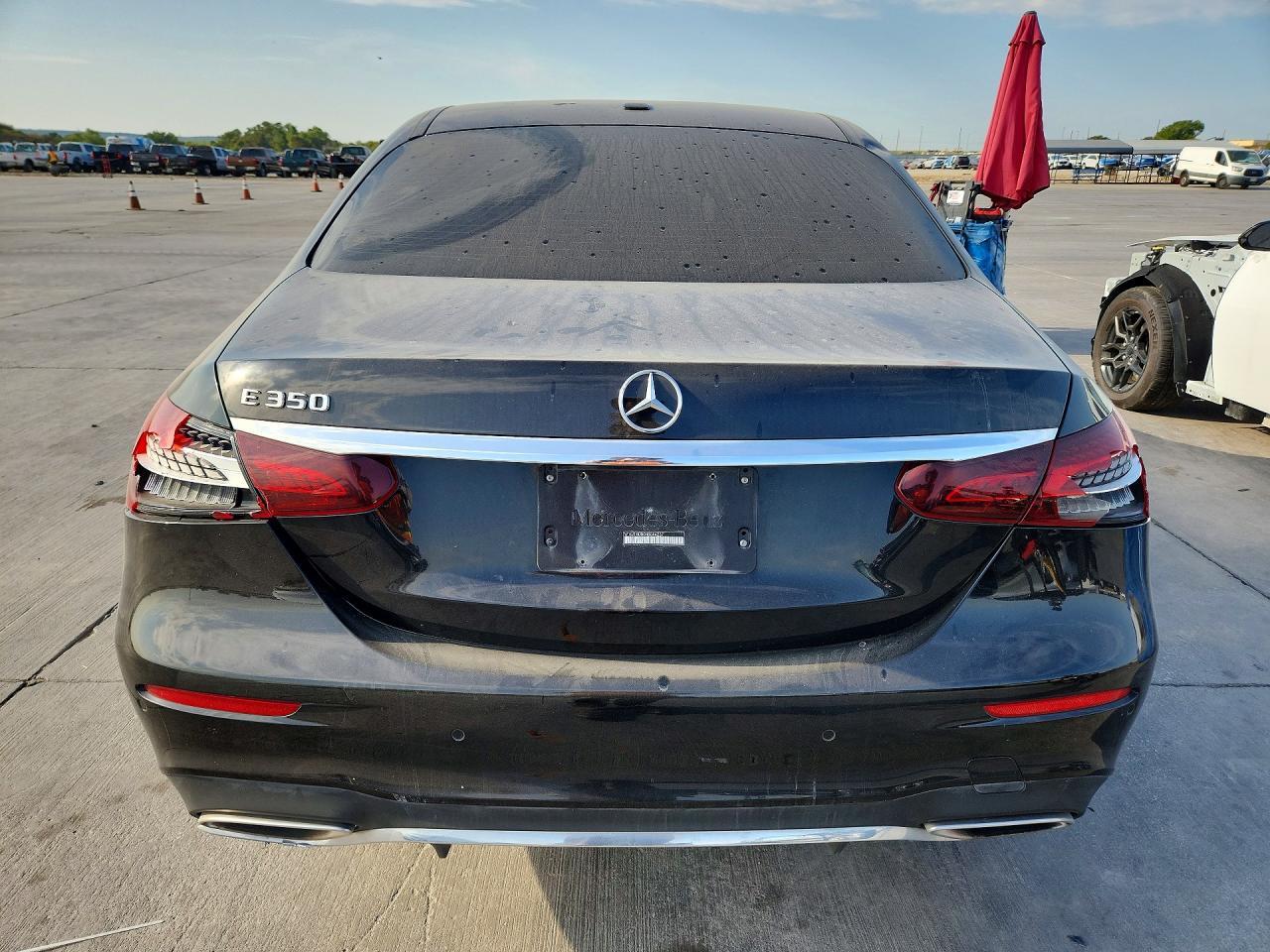 2022 Mercedes-Benz E 350 - Image 6