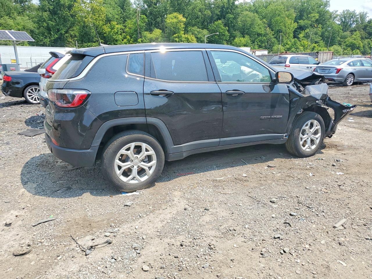 2024 Jeep Compass Sport - Фото 3