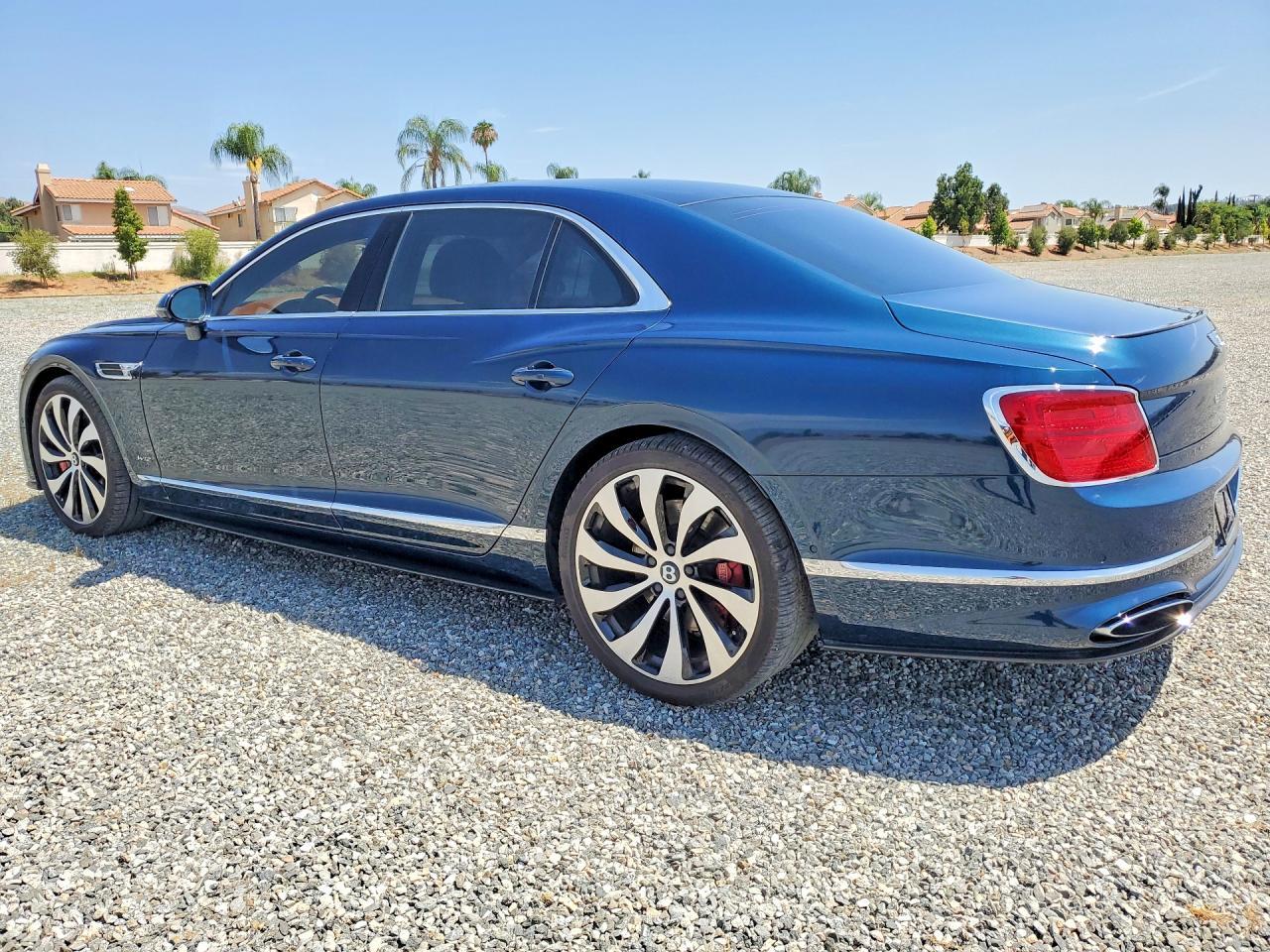 2022 Bentley Flying Spur - Image 2