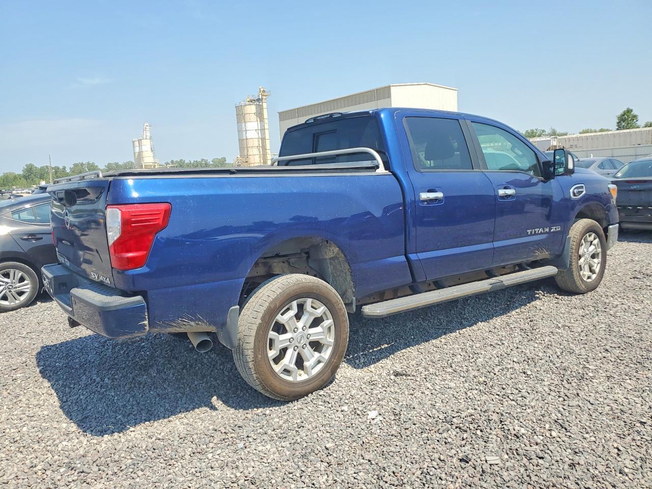 2018 Nissan Titan Xd S - Фото 3