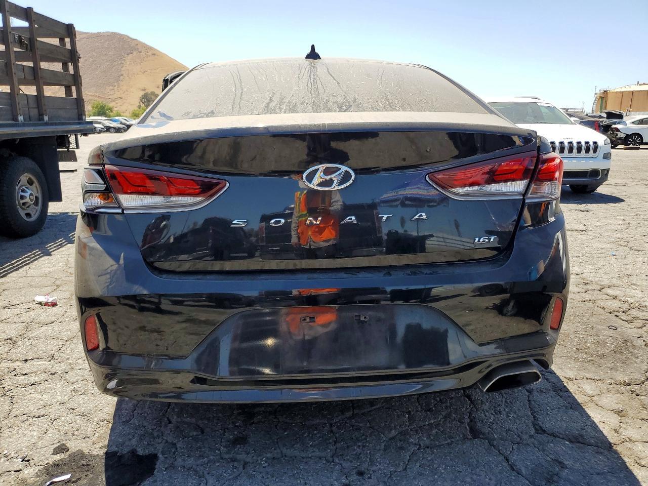 2018 Hyundai Sonata Eco - Image 6