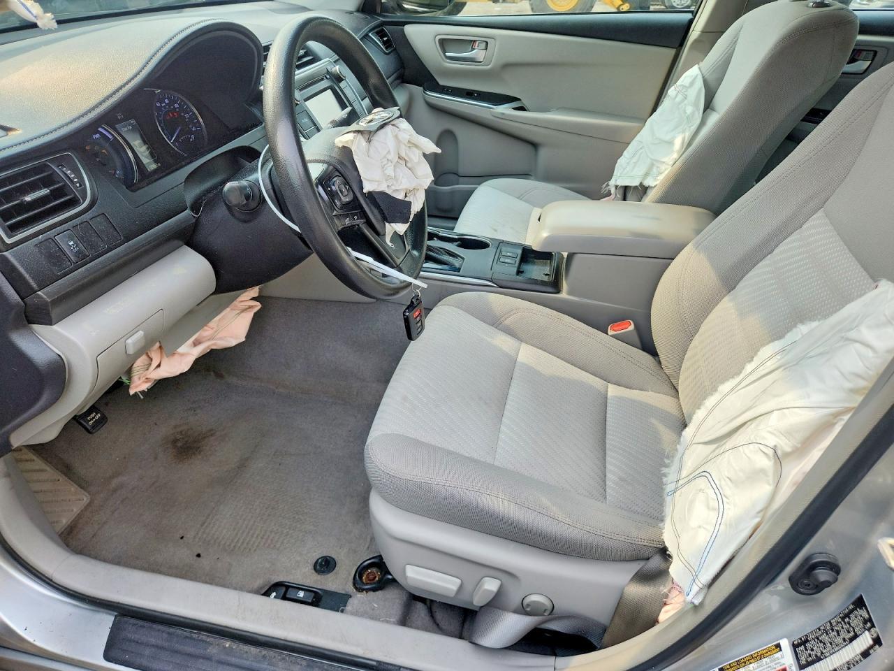 2017 Toyota Camry Hybrid Le - Фото 7