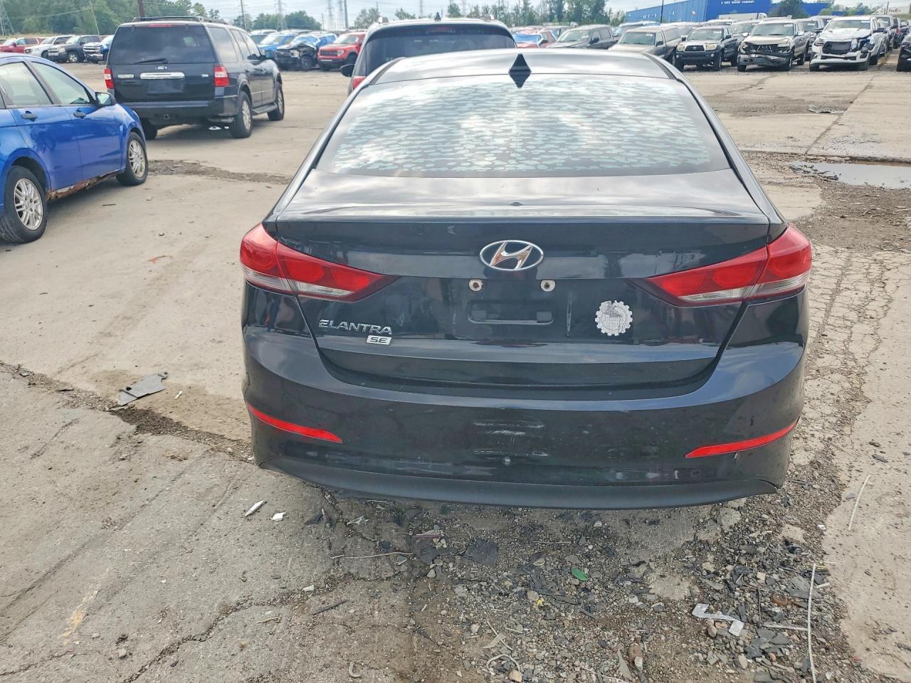2017 Hyundai Elantra Se - Фото 6