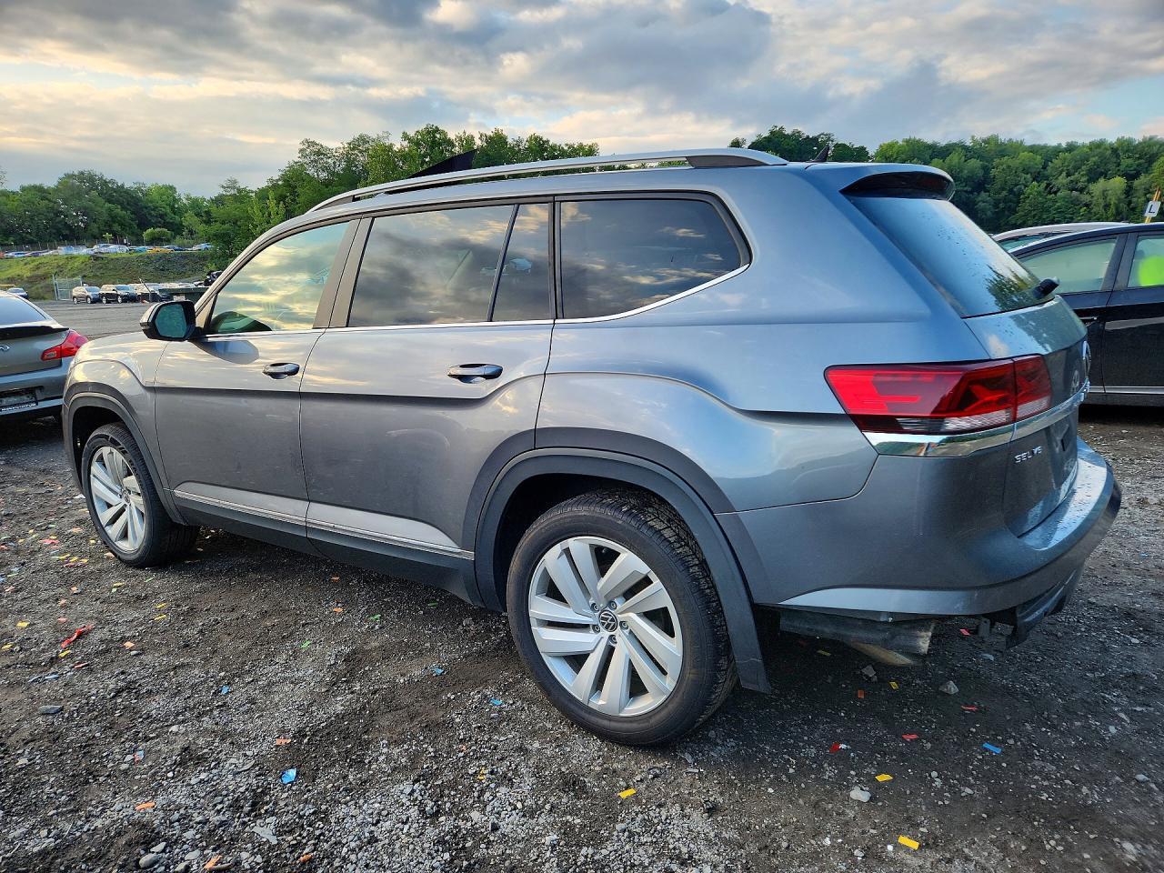 2021 Volkswagen Atlas Sel - Фото 2