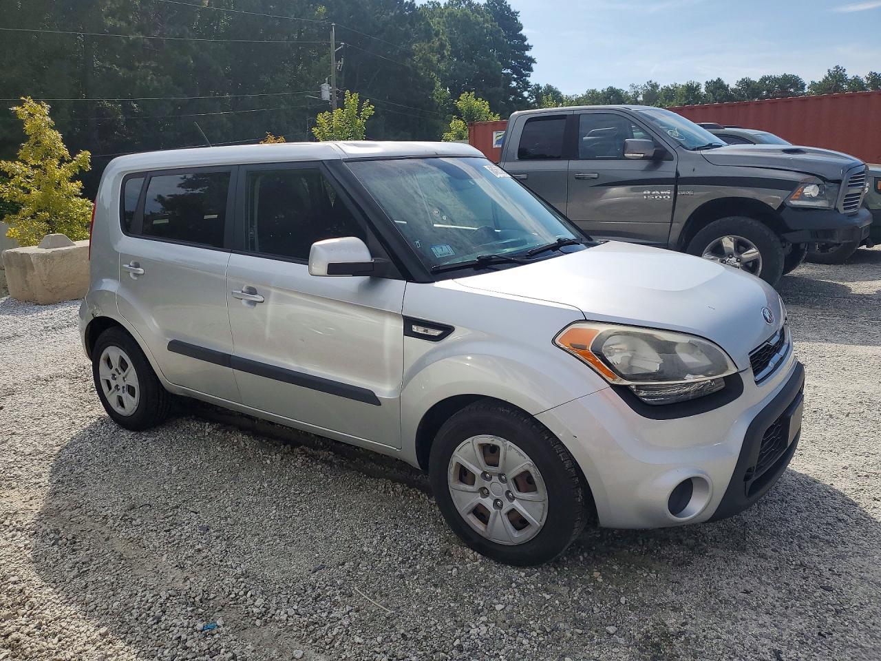 2013 Kia Soul Base - Image 4