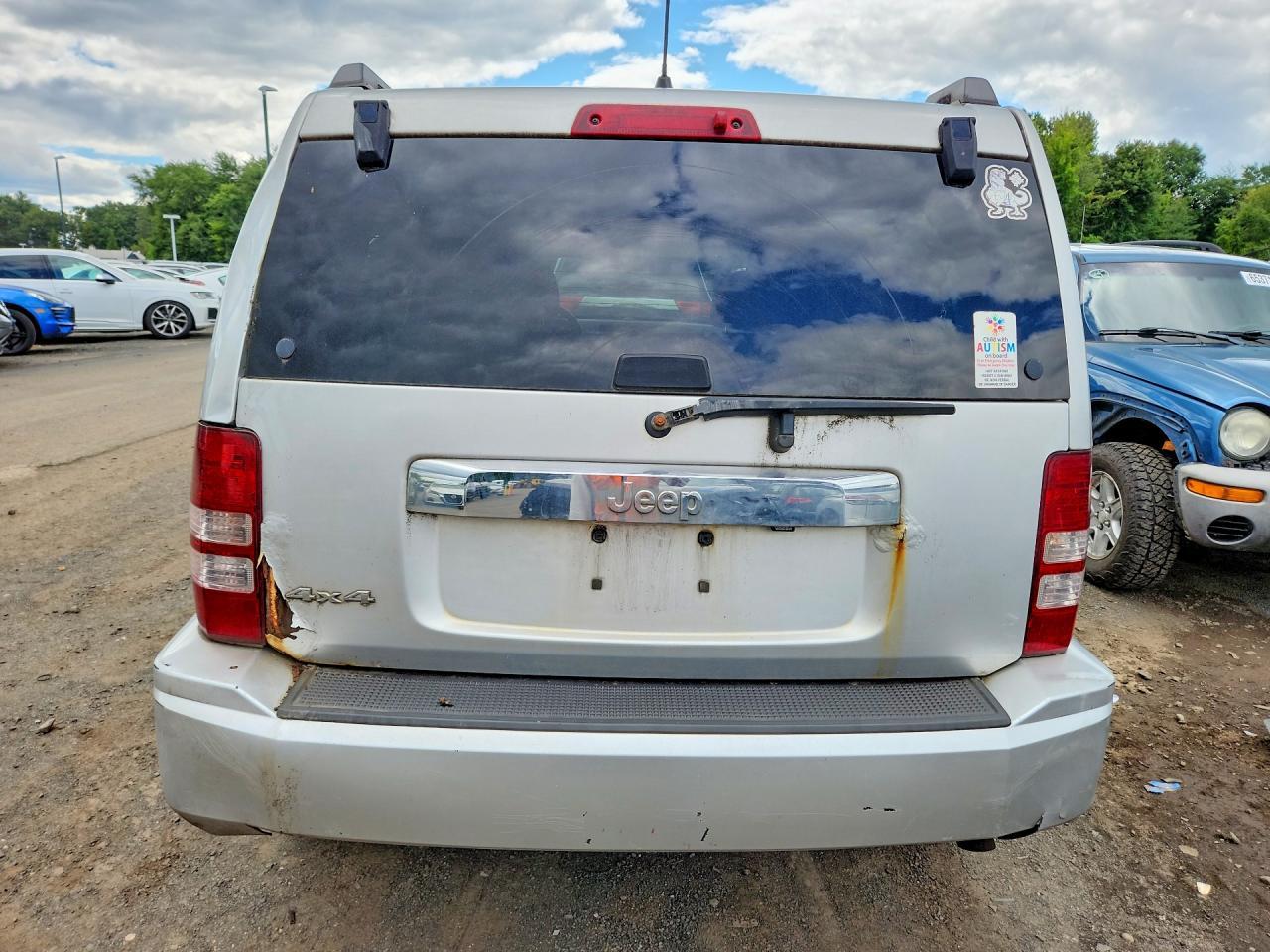 2011 Jeep Liberty Sport - Фото 6