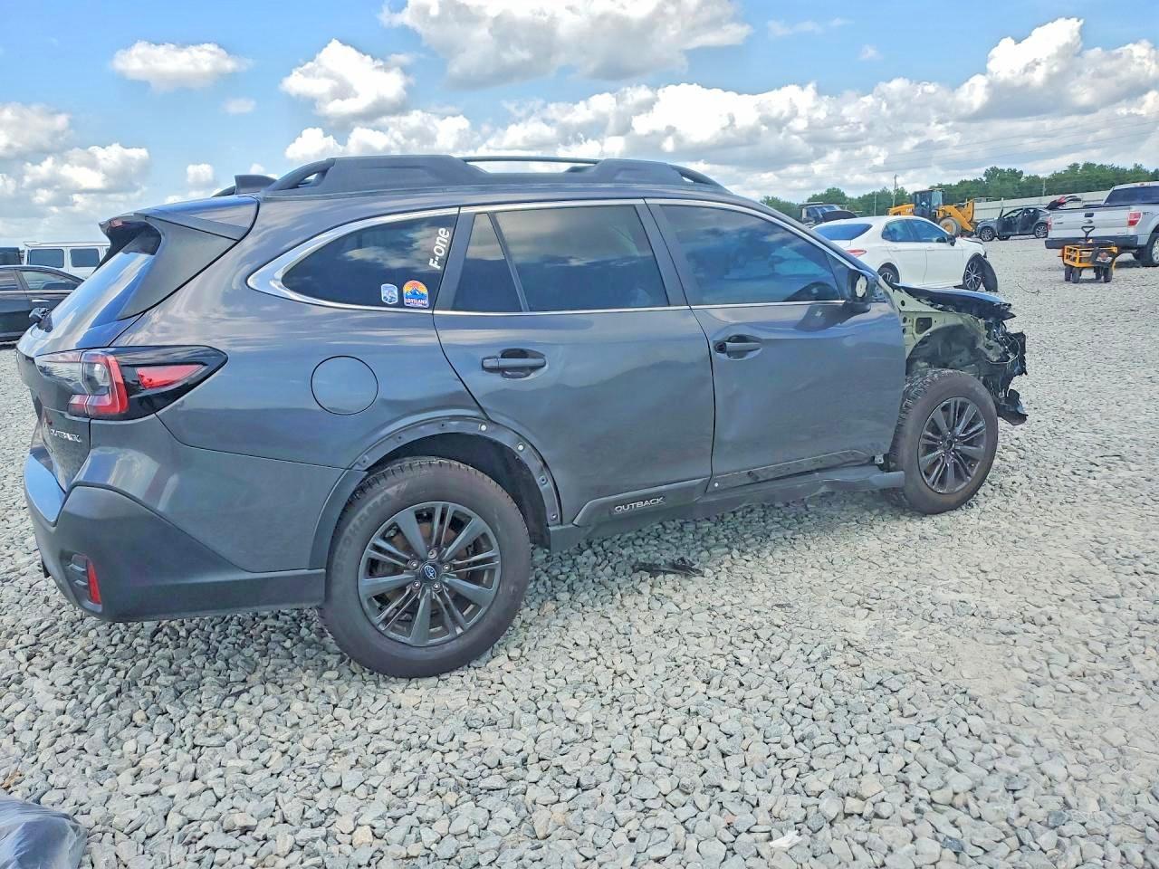 2021 Subaru Outback - Фото 3