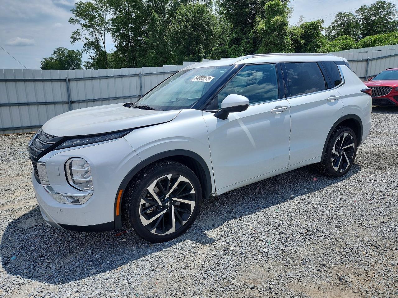 2022 Mitsubishi Outlander Sel