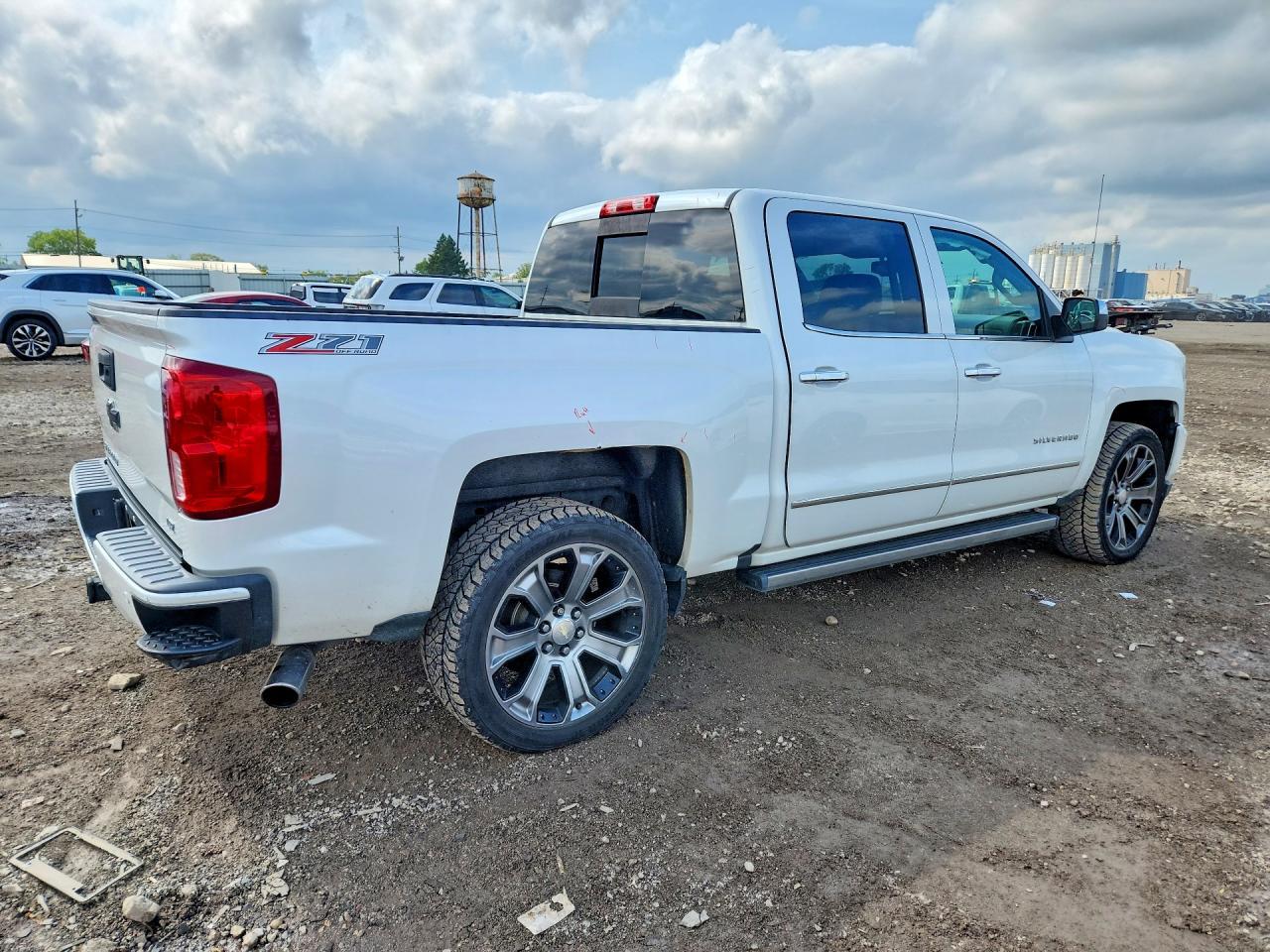 2017 Chevrolet Silverado K1500 Ltz - Image 3