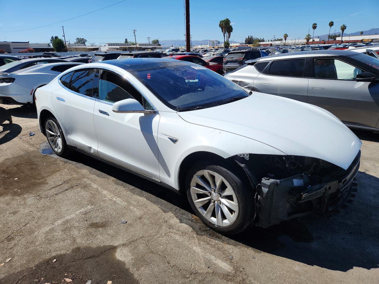 2016 Tesla Model S - Фото 4