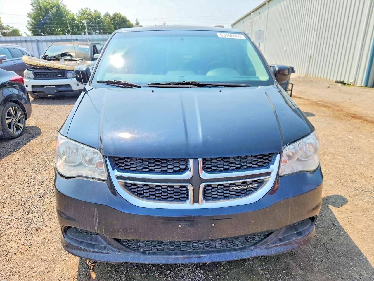 2017 Dodge Grand Caravan Crew - Image 5