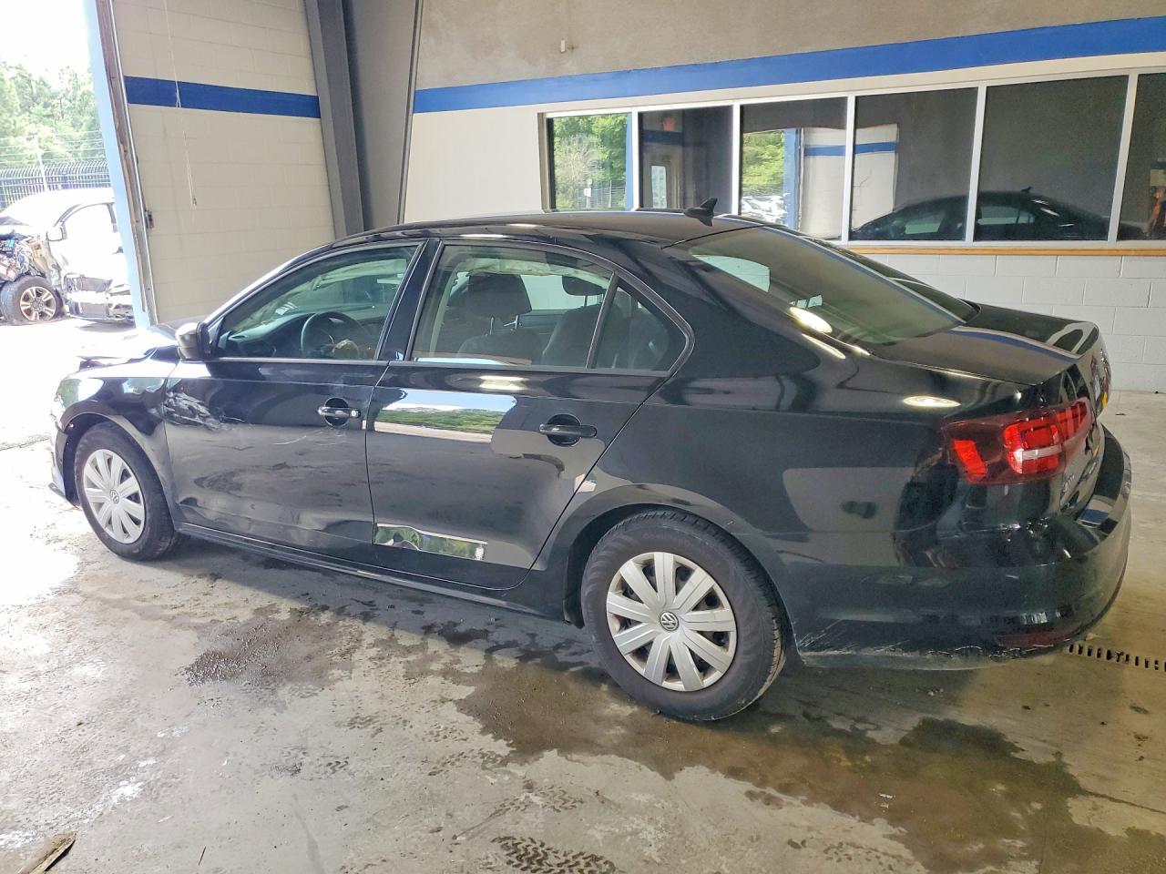 2016 Volkswagen Jetta S - Image 2