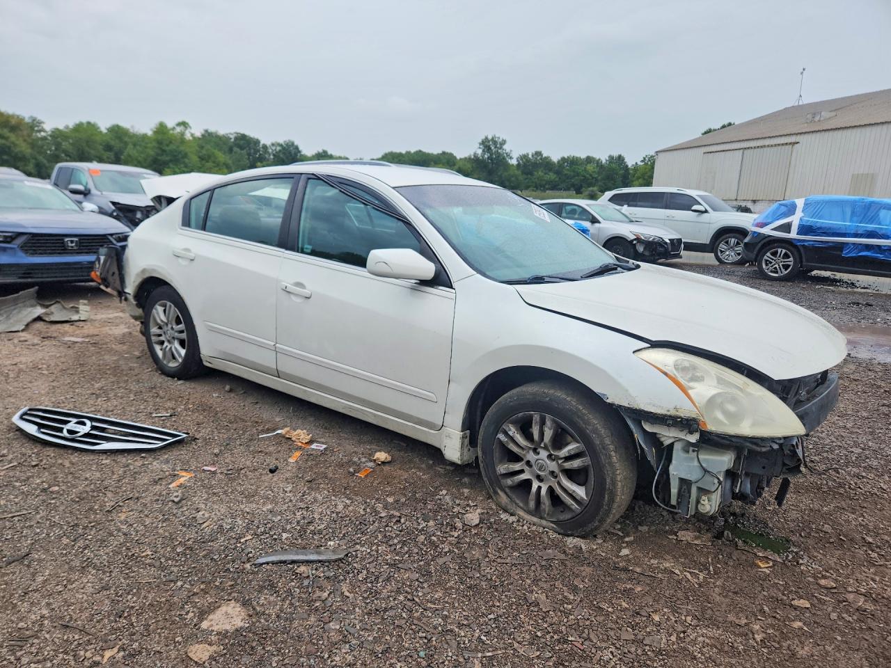 2010 Nissan Altima 2.5 - Image 4