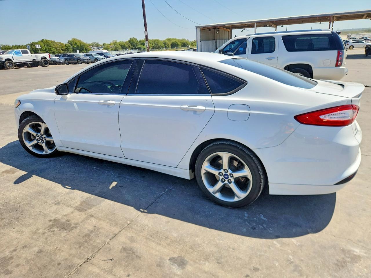 2013 Ford Fusion Se - Image 2