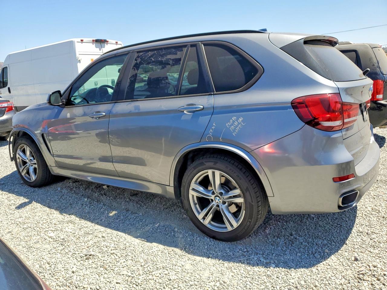 2015 BMW X5 xDrive35D - Image 2