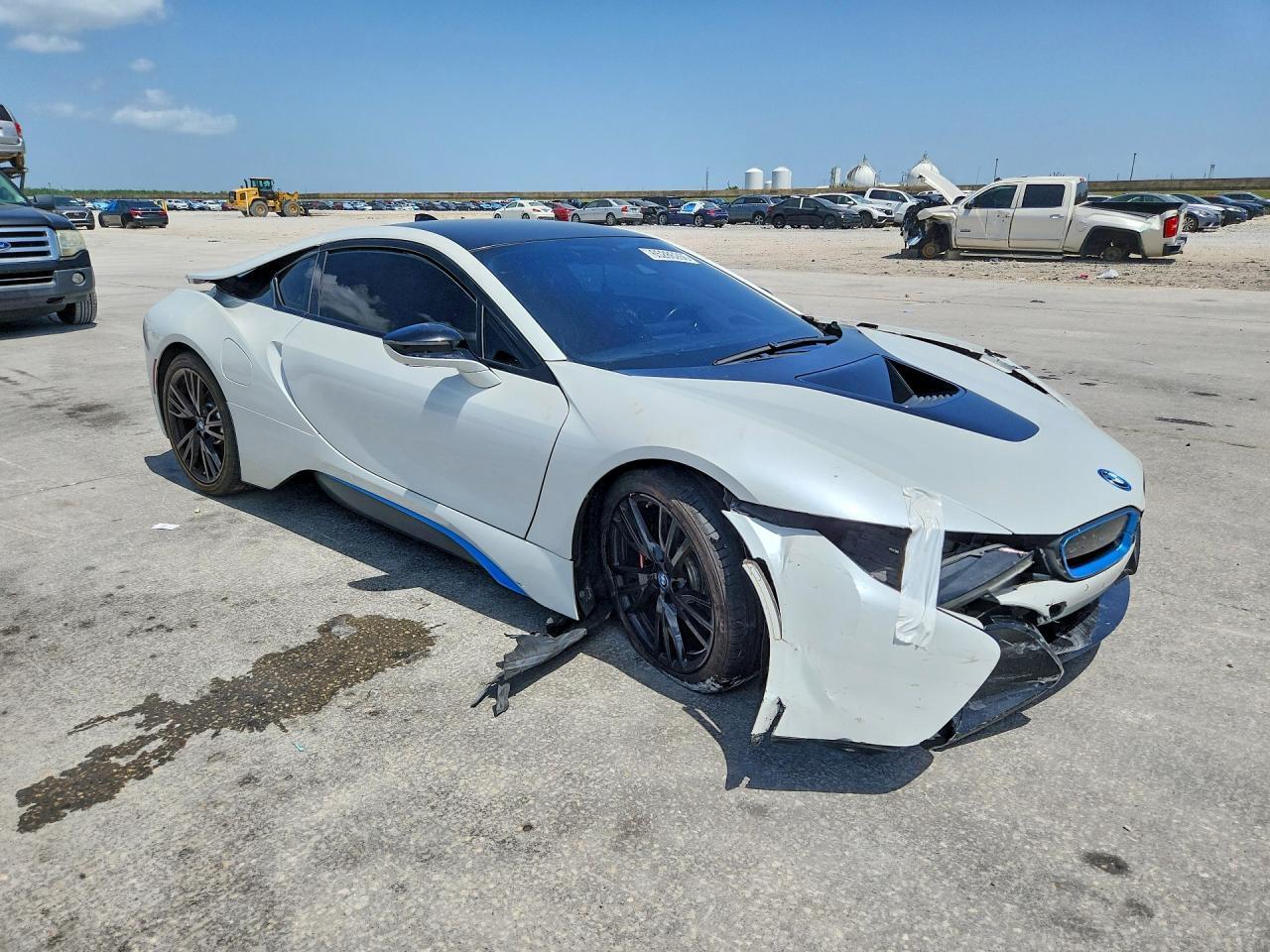 2016 BMW I8 - Фото 4