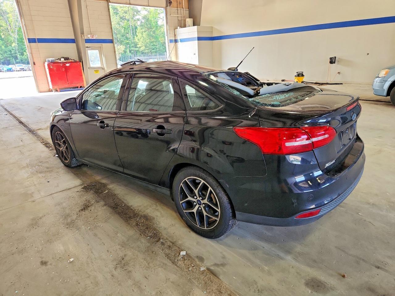 2018 Ford Focus Sel - Image 2
