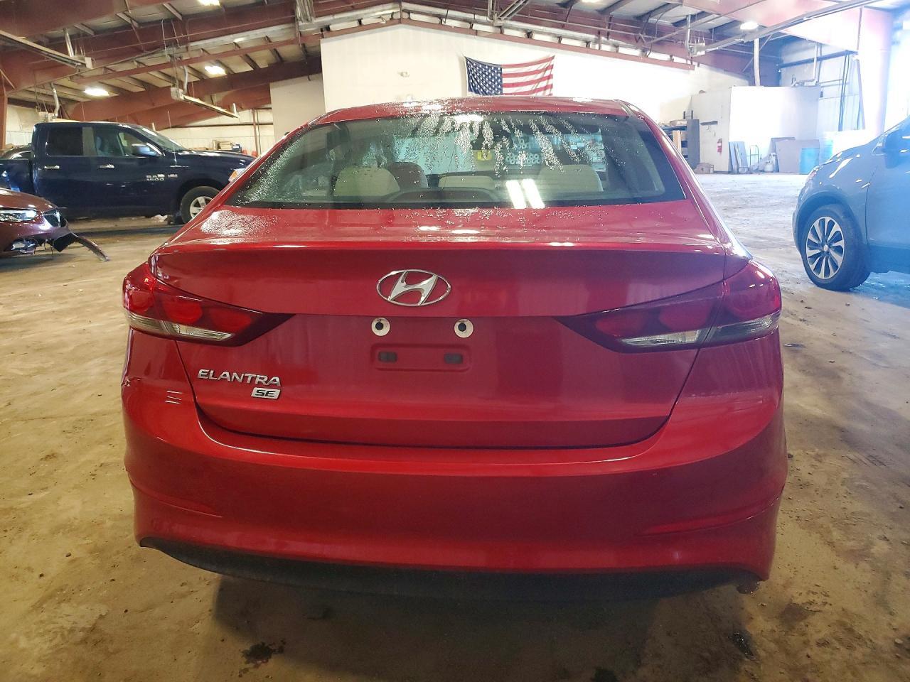 2018 Hyundai Elantra Se - Фото 6