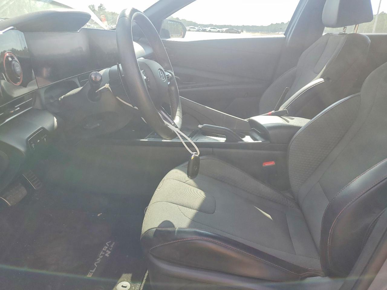 2023 Hyundai Elantra N Line - Image 7