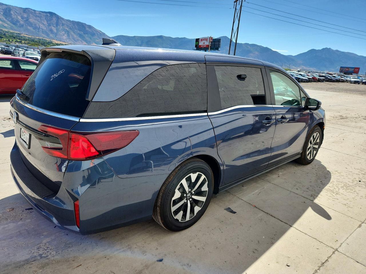 2026 Honda Odyssey Exl - Image 3