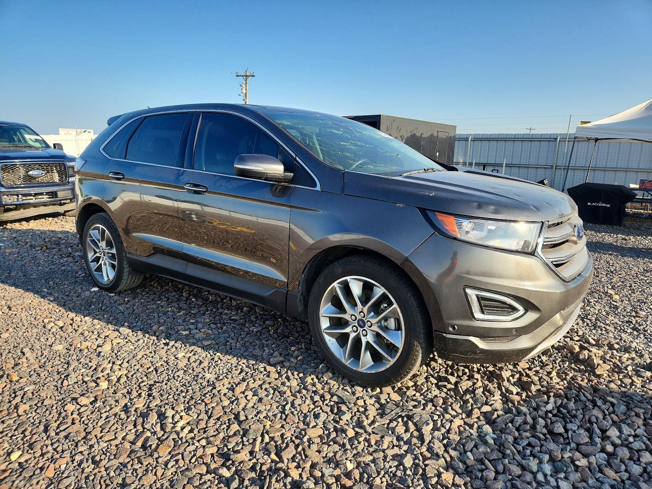 2017 Ford Edge Titanium - Image 4