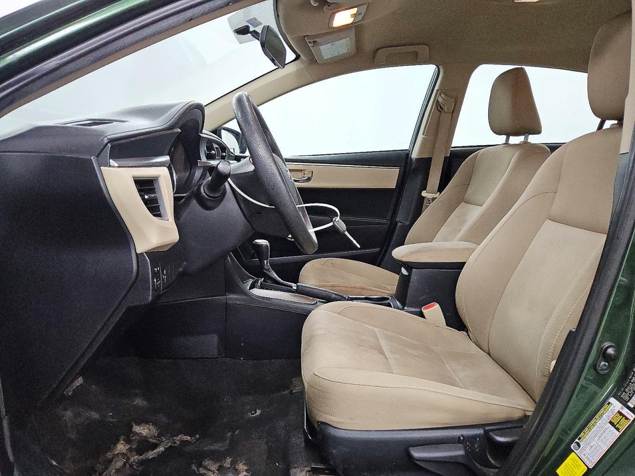 2015 Toyota Corolla Le - Фото 7