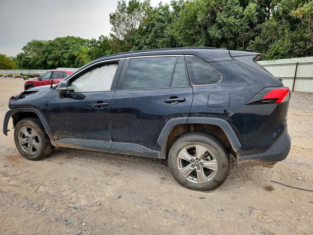 2023 Toyota Rav4 Xle - Image 2