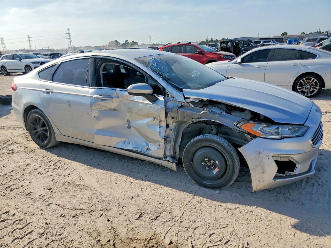 2019 Ford Fusion Se - Фото 4