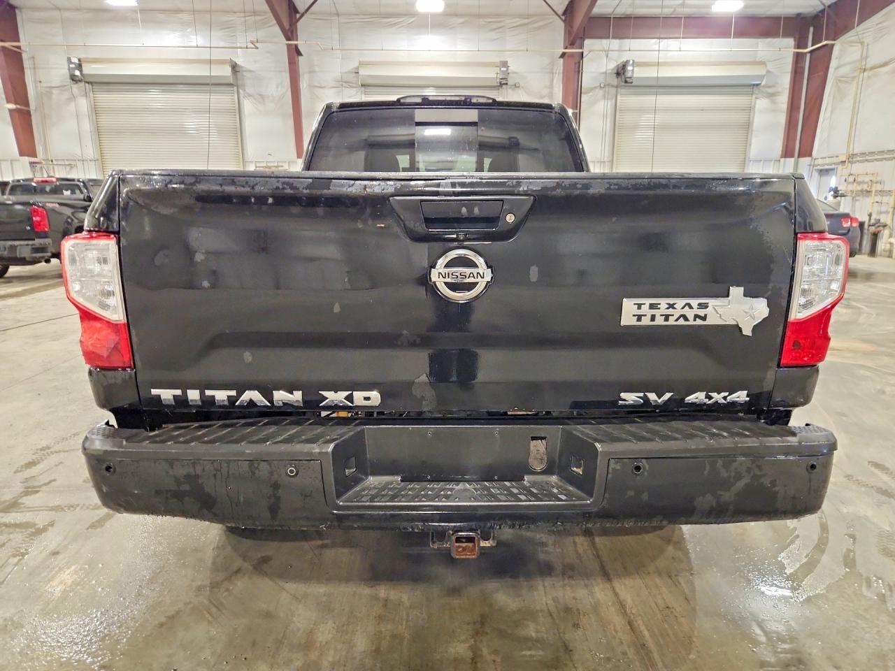 2017 Nissan Titan Xd Pro-4X - Image 6