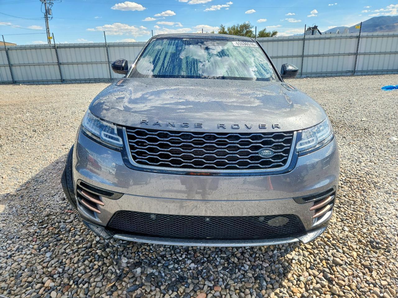 2018 Land Rover Range Rover Velar R-Dynamic Hse - Image 5
