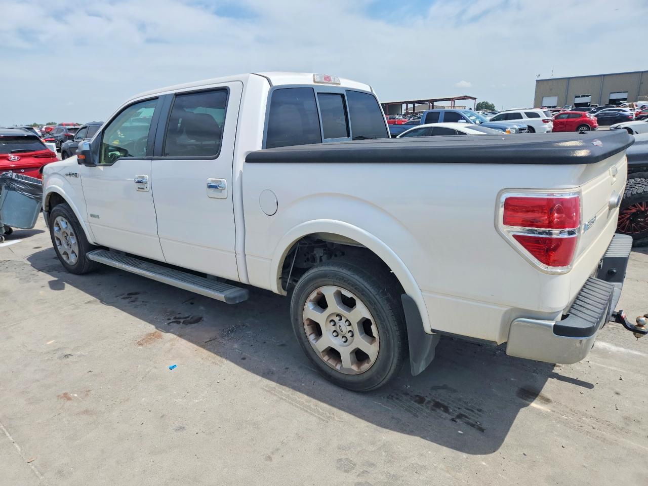 2011 Ford F150 Supercrew - Фото 2